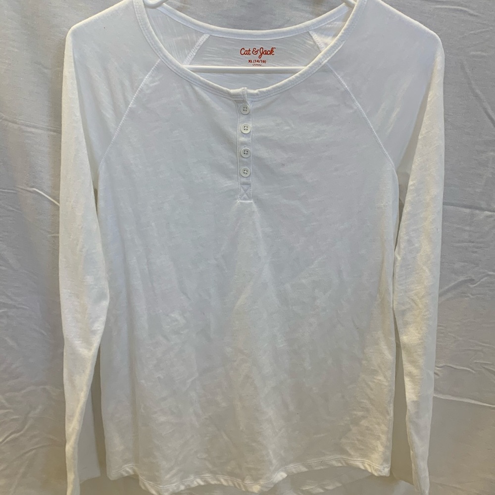 White long sleeve shirt